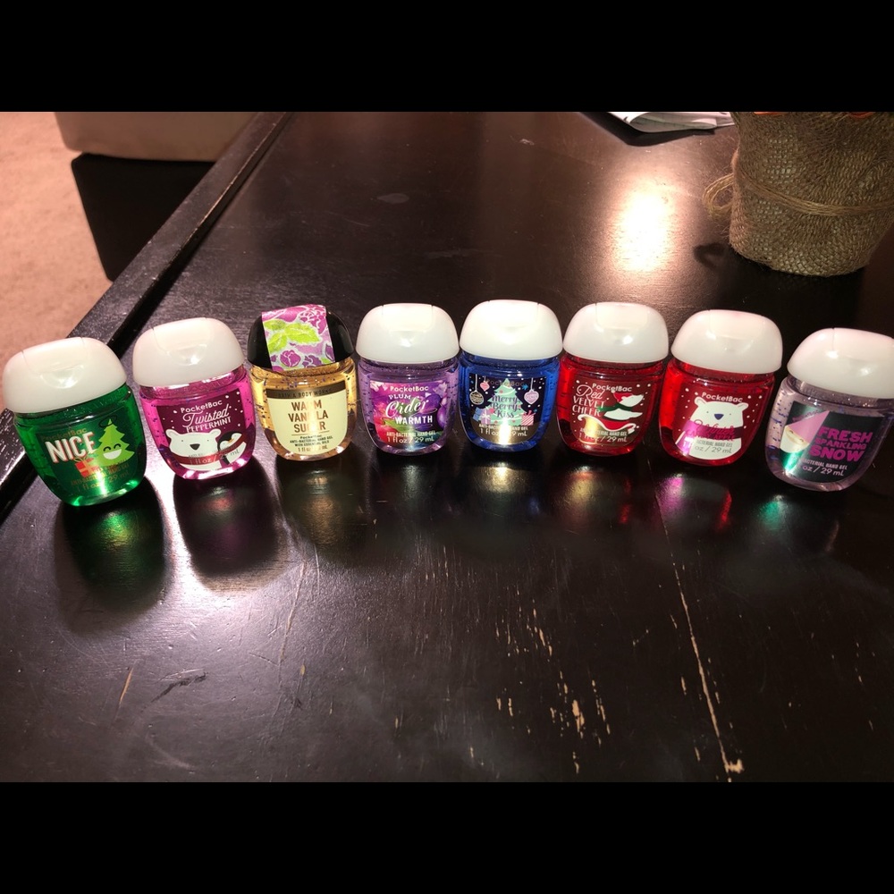 8 Christmas Pocketbacs